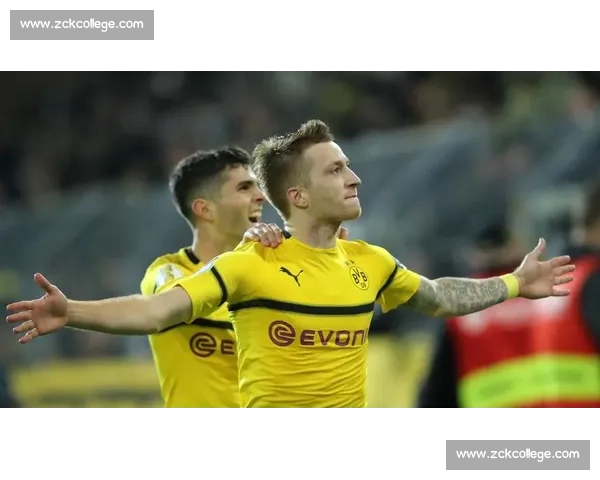 格罗西茨基:未竟的国脚梦与莱万的兄弟情仇