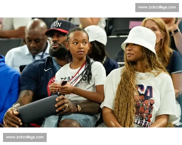 萨瓦娜劝老詹退役：家庭与篮球的终极博弈