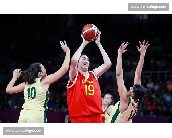 山东 2 米 27 少女张子宇：中国女篮崛起的内线新核